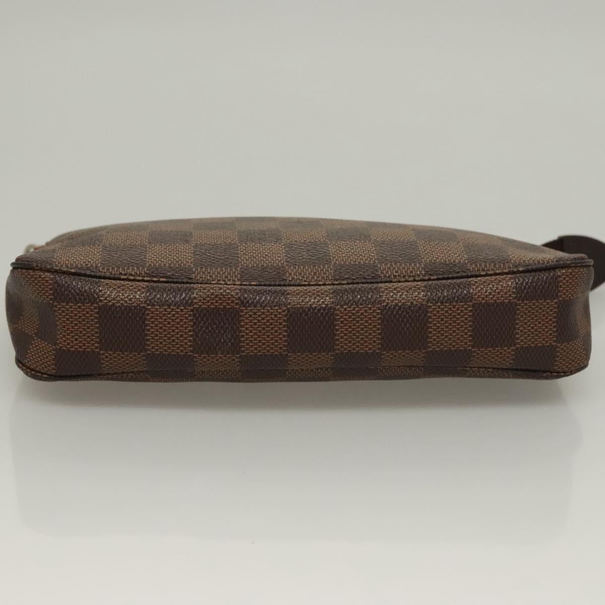Louis Vuitton Pochette Accessoire
