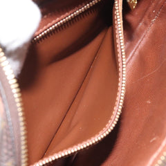 Louis Vuitton Jeune fille