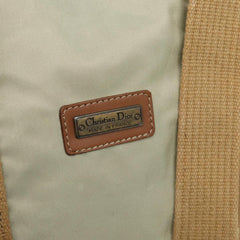 Dior --