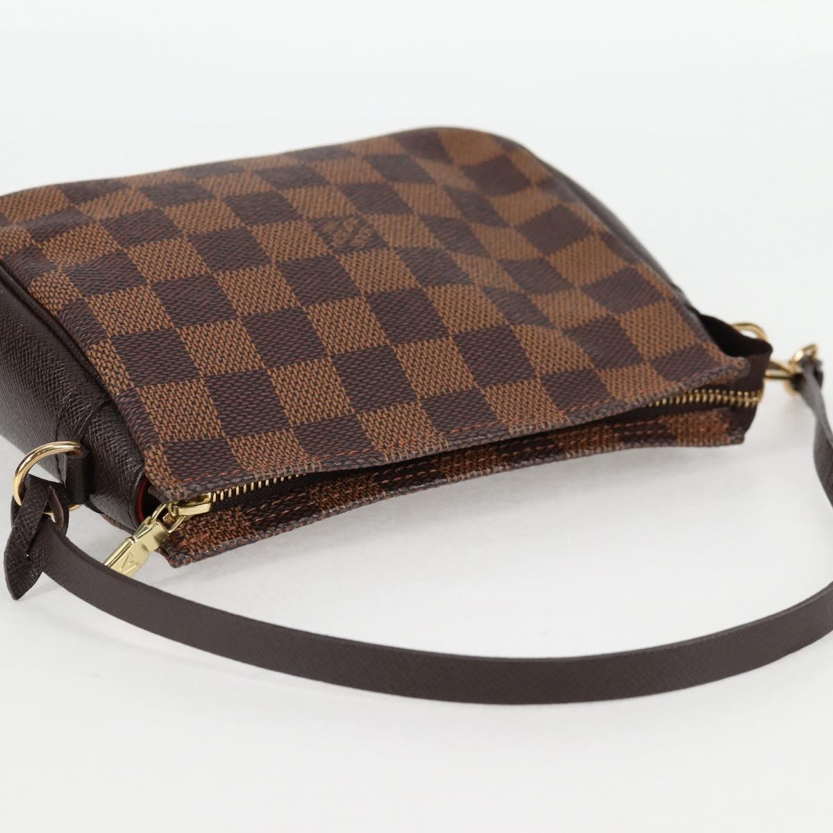 Louis Vuitton Trousse makeup