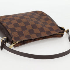 Louis Vuitton Trousse makeup