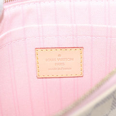 Louis Vuitton Neverfull pouch