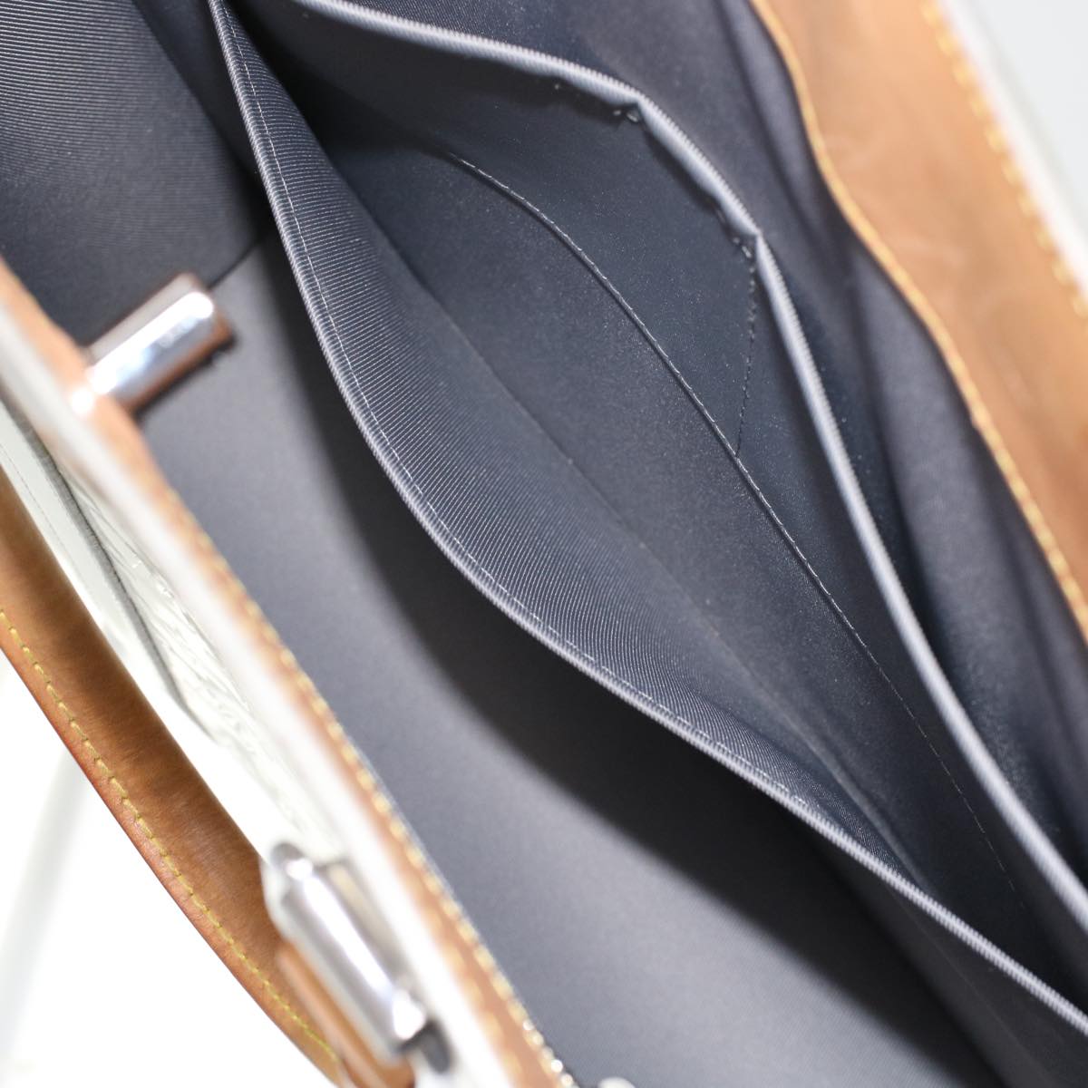 Louis Vuitton Sac plat