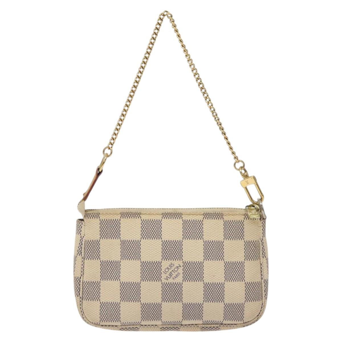 Louis Vuitton Pochette accessoires