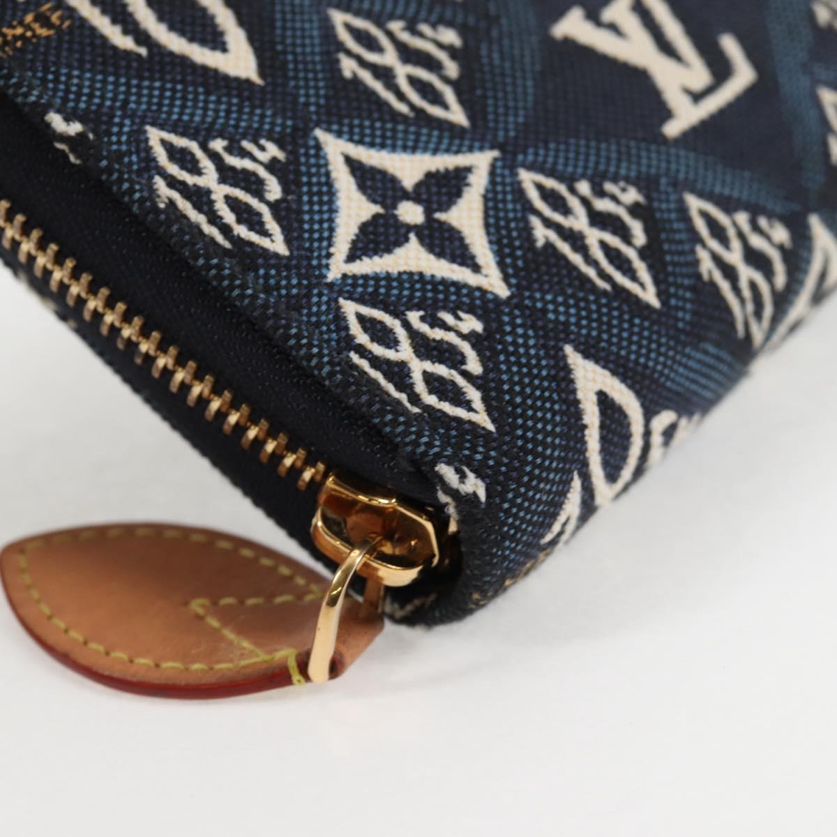 Louis Vuitton Zippy wallet
