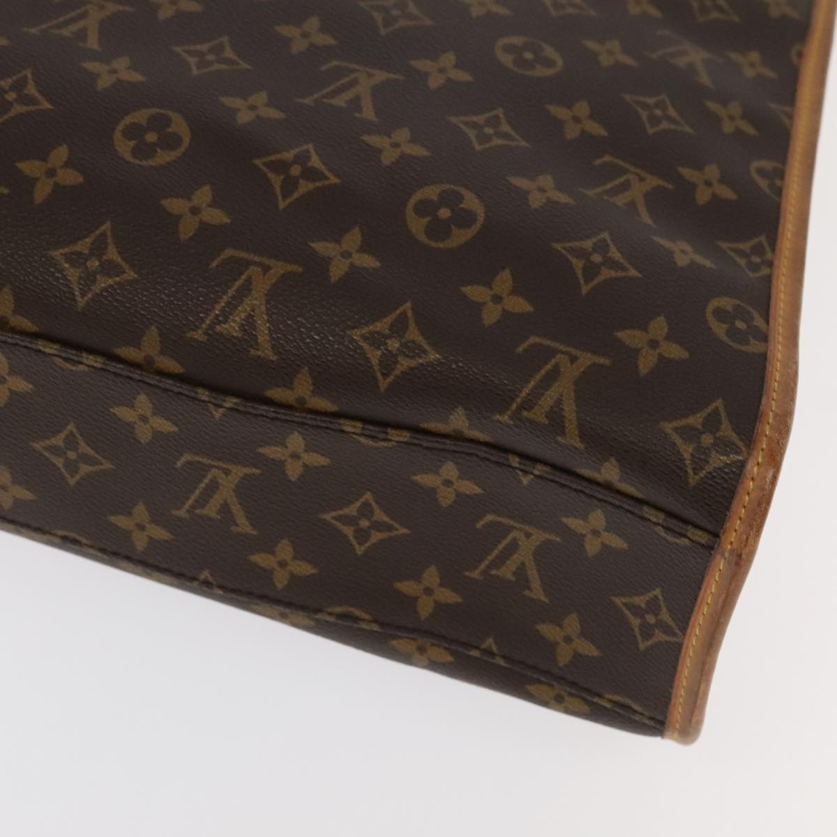 Louis Vuitton Beverly