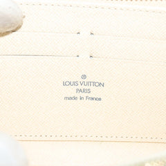 Louis Vuitton Zippy wallet
