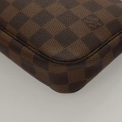 Louis Vuitton Pochette Accessoire