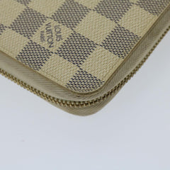 Louis Vuitton Zippy organizer