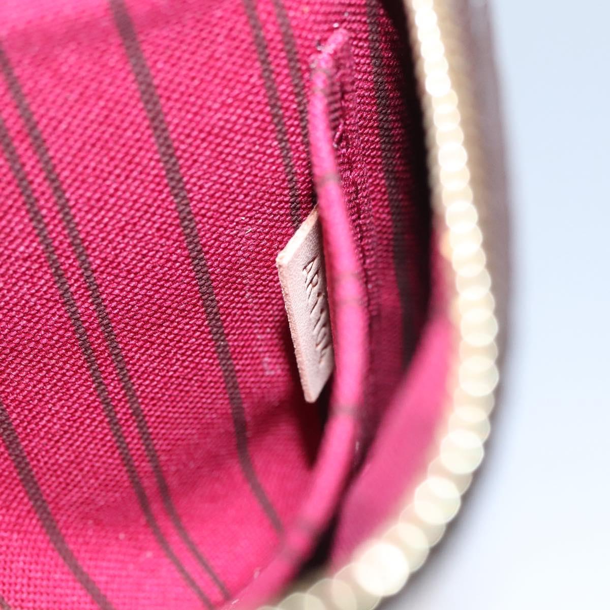 Louis Vuitton Pochette Accessoire