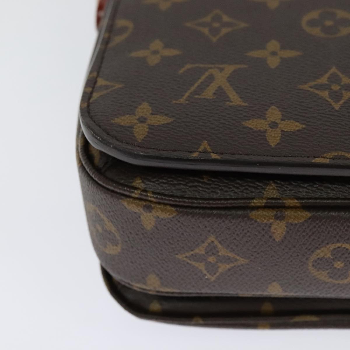 Louis Vuitton Pochette Metis