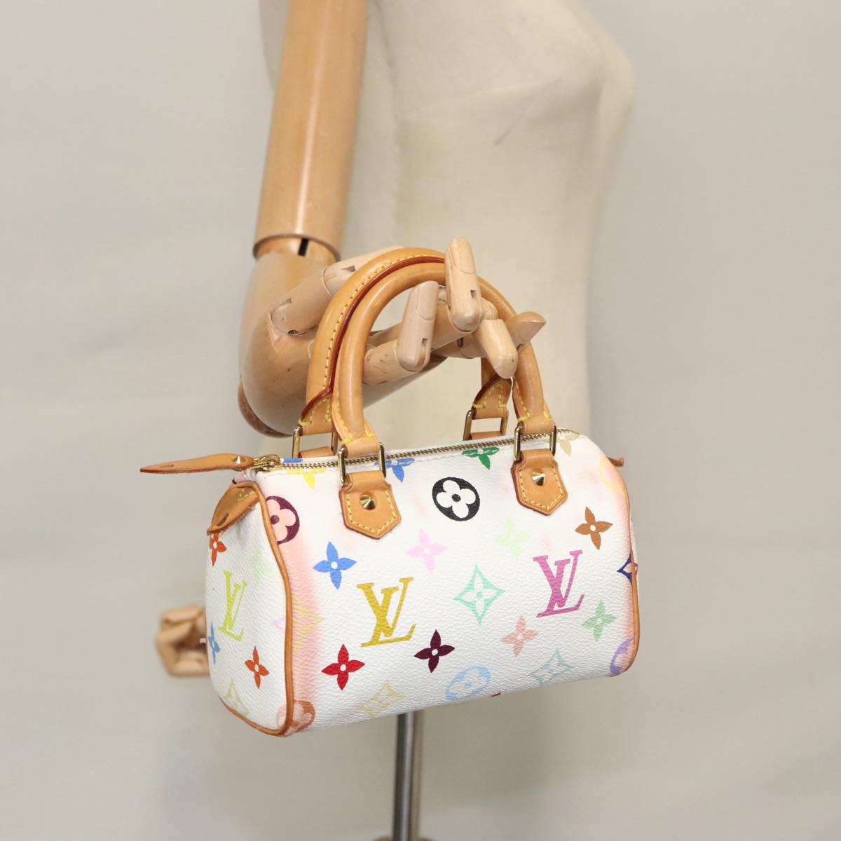 Louis Vuitton Mini speedy