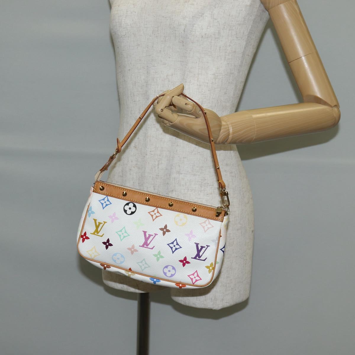Louis Vuitton Pochette Accessoire