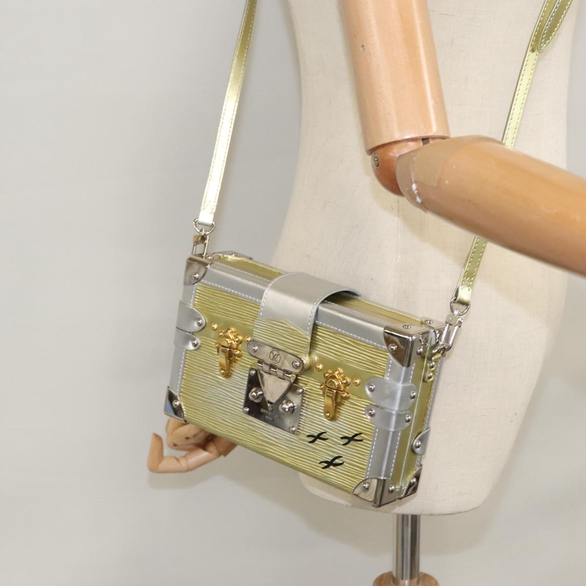 Louis Vuitton Petit Malle