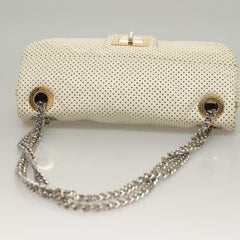 Chanel 2,55
