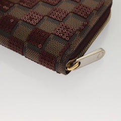 Louis Vuitton Zippy wallet