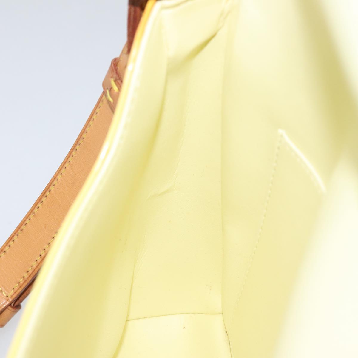 Louis Vuitton Thompson Street
