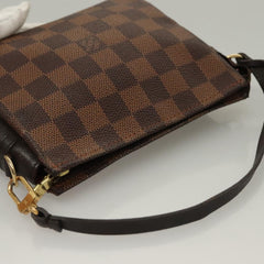 Louis Vuitton Trousse makeup