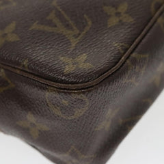 Louis Vuitton Trousse de Toilette