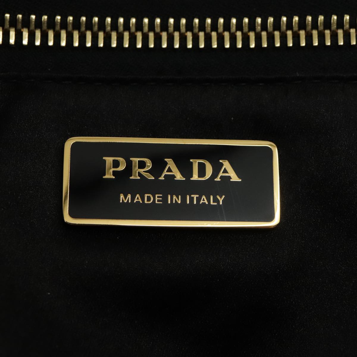 Prada Pionnière