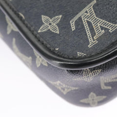 Louis Vuitton Messenger