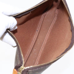 Louis Vuitton Pochette Accessoire