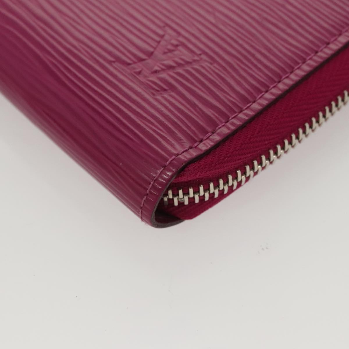 Louis Vuitton Zippy wallet
