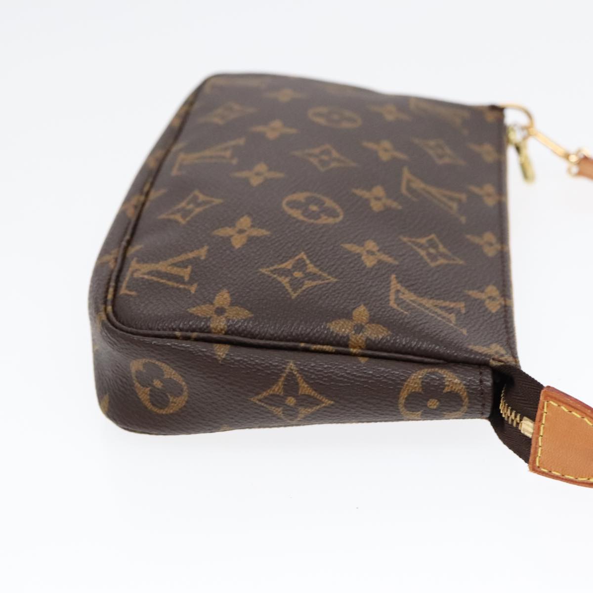 Louis Vuitton Pochette Accessoire