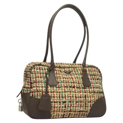 Prada --