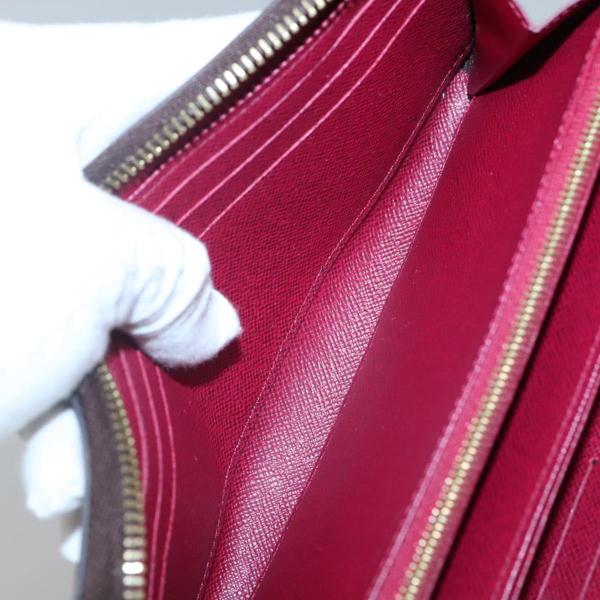 Louis Vuitton Zippy