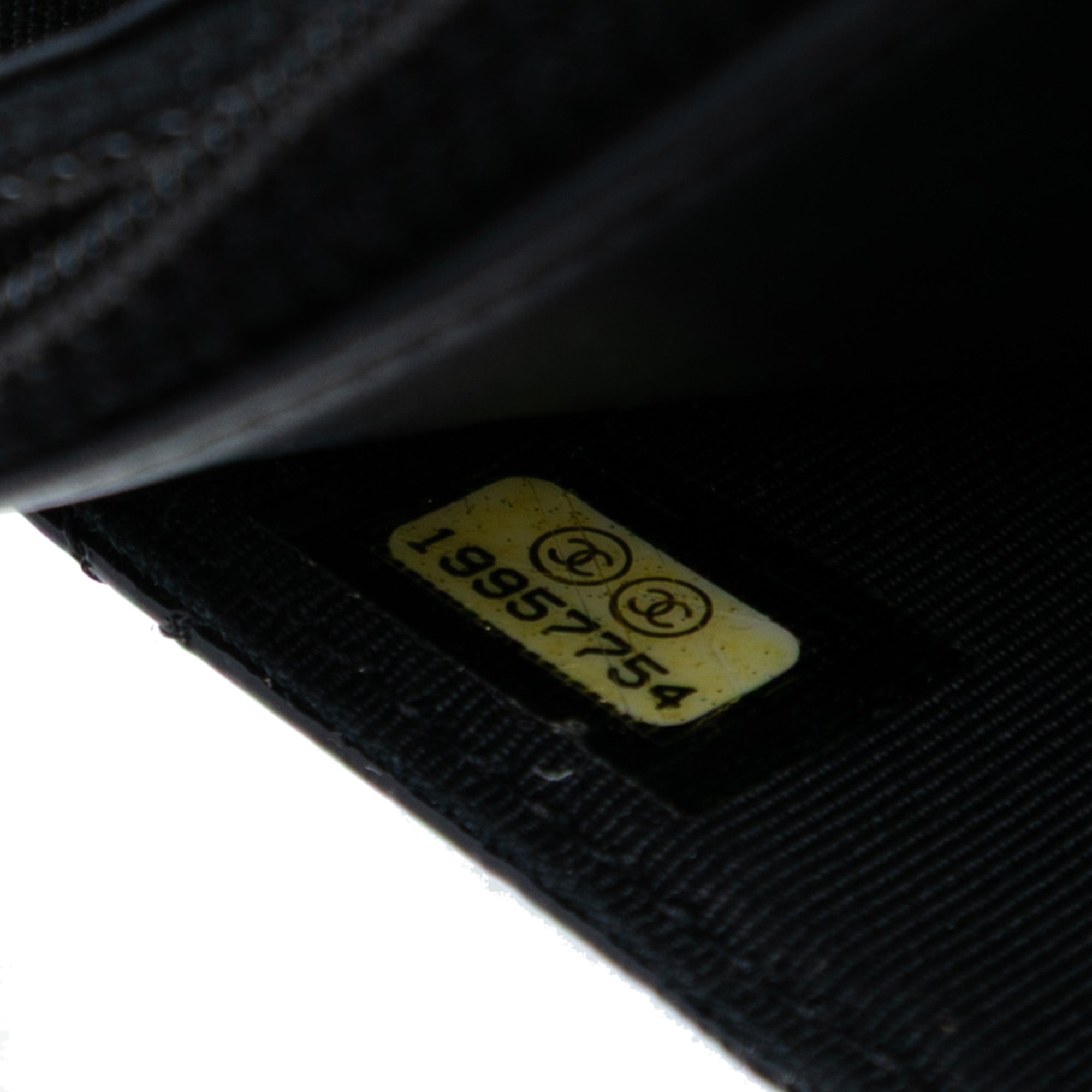 CC Quilted Patent Wallet On Chain