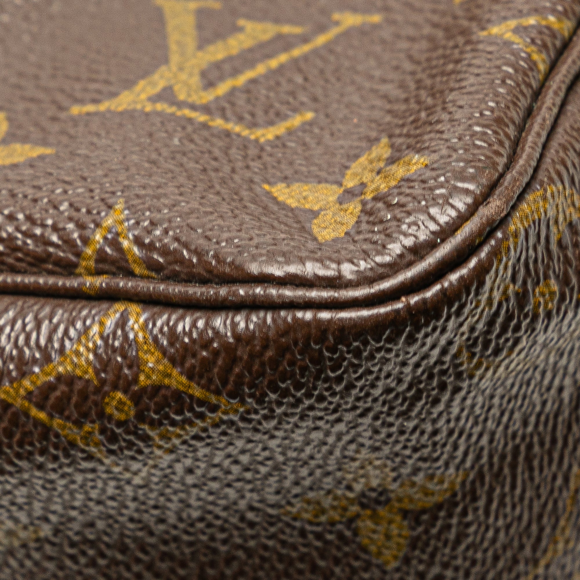 Monogram Trousse Toilette 23