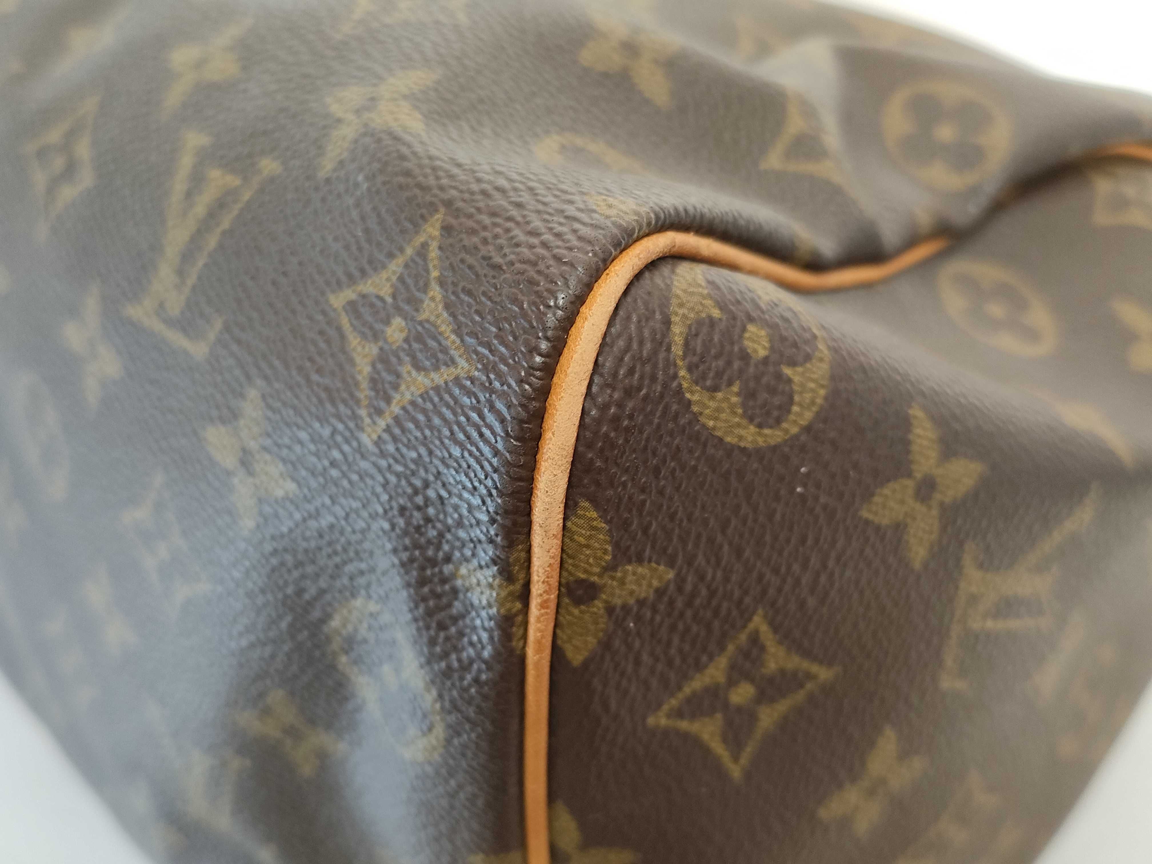 Louis Vuitton Speedy Handbag Monogram Canvas
