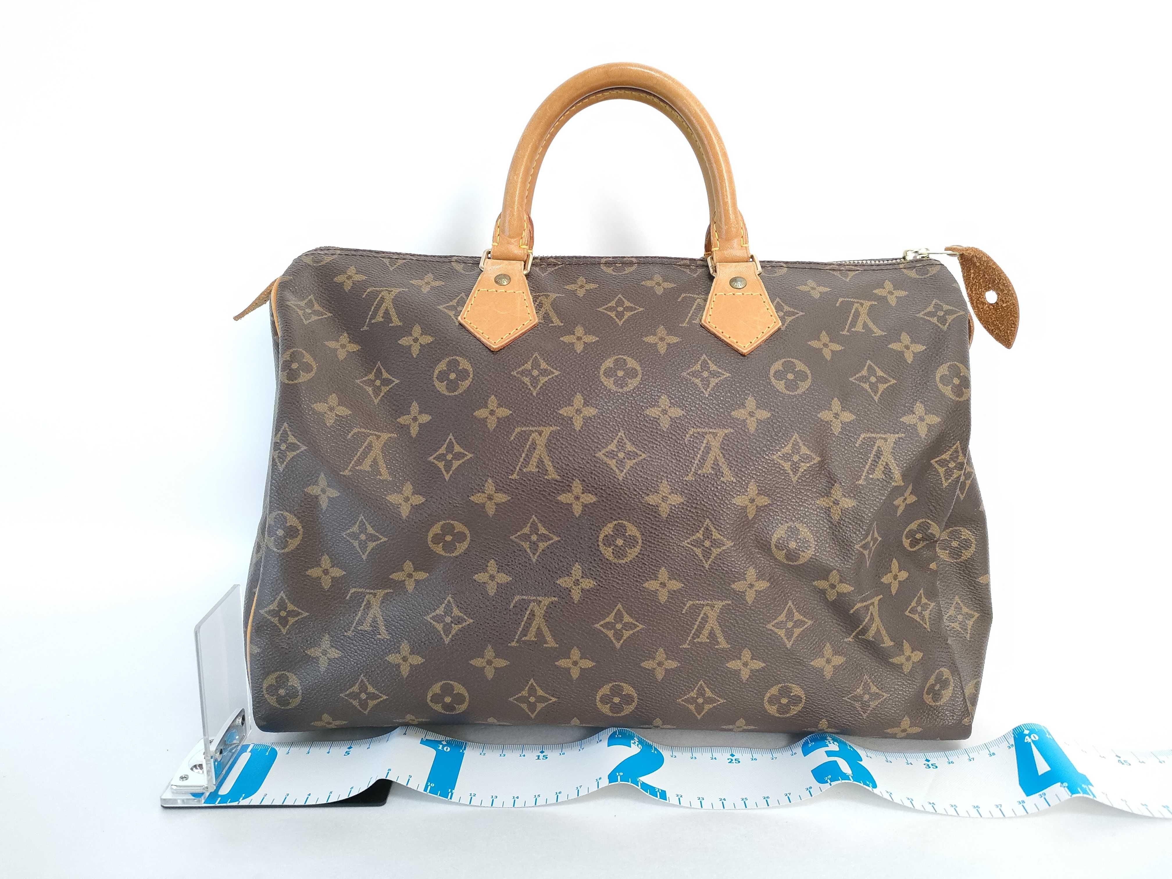 Louis Vuitton Speedy Handbag Monogram Canvas