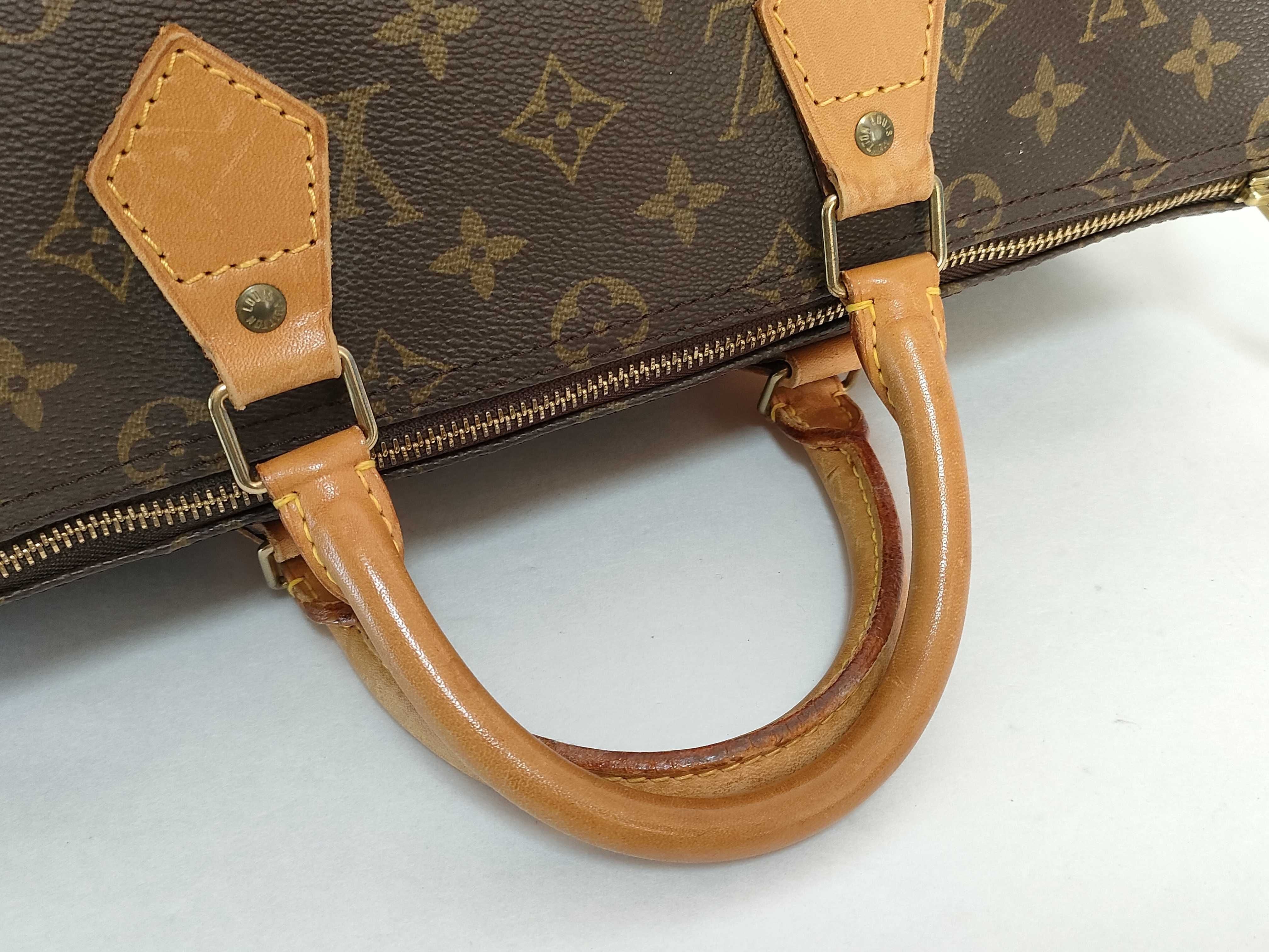 Louis Vuitton Speedy Handbag Monogram Canvas