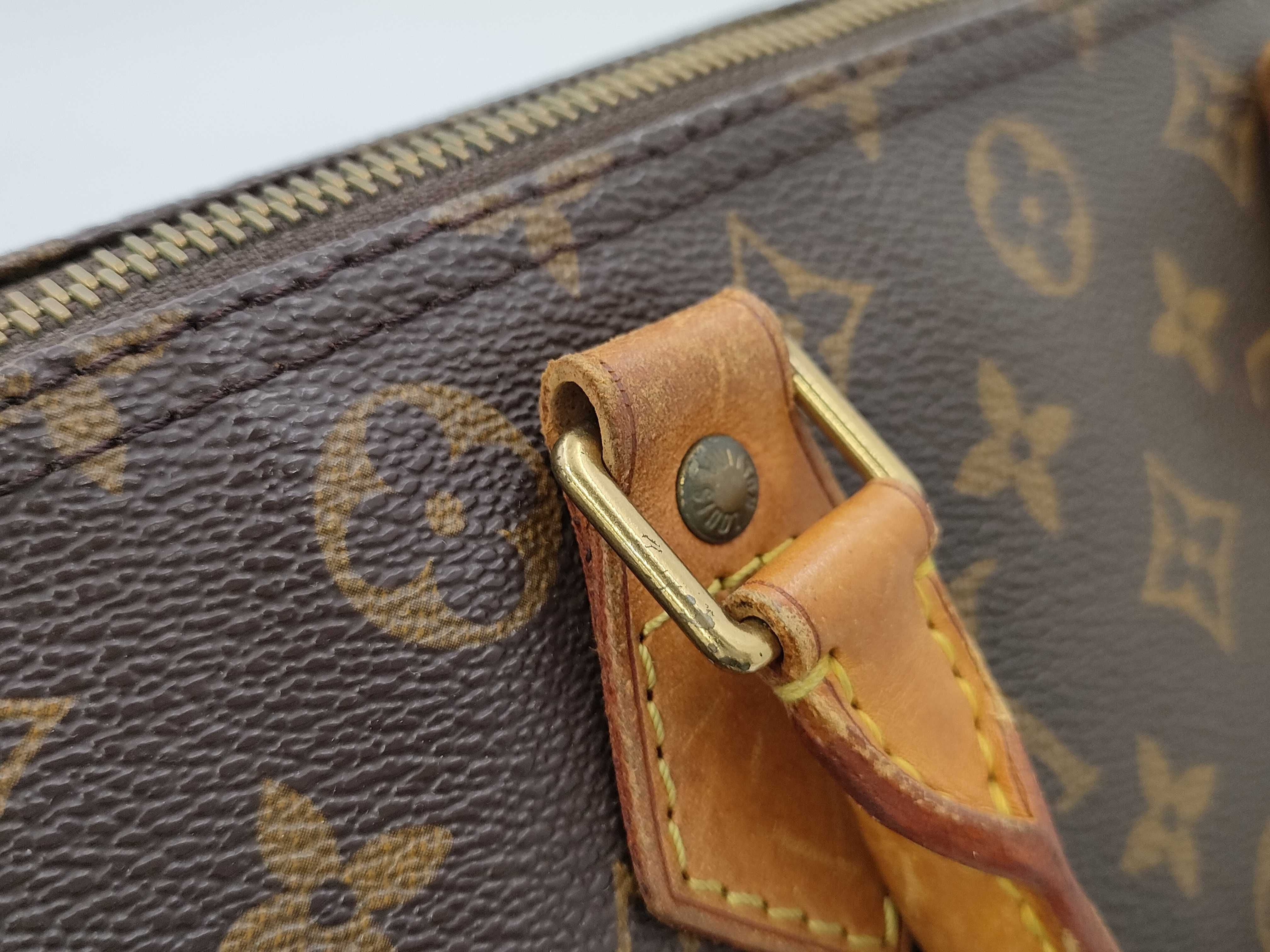 Louis Vuitton Speedy Handbag Monogram Canvas