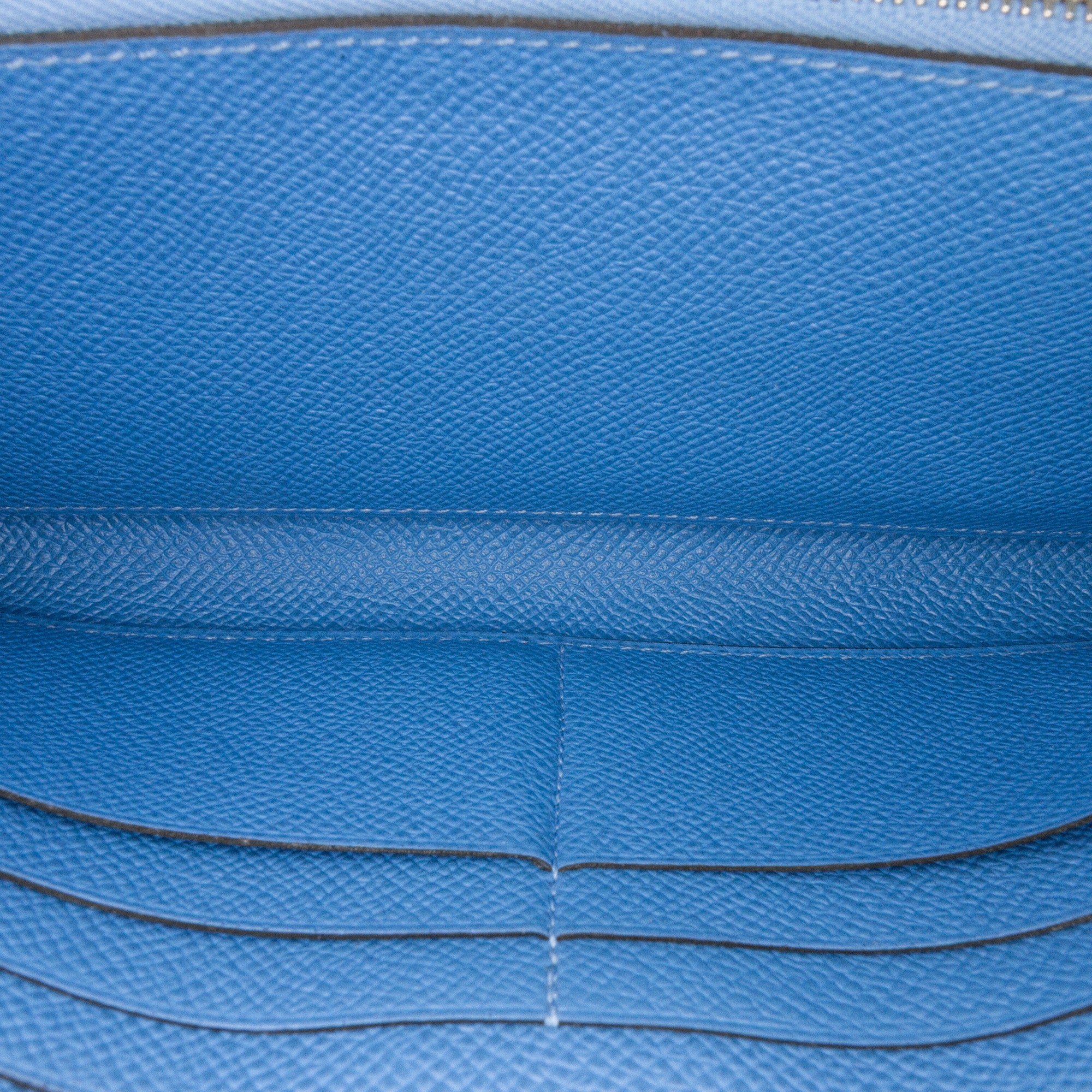 Epsom Kelly Longue Wallet