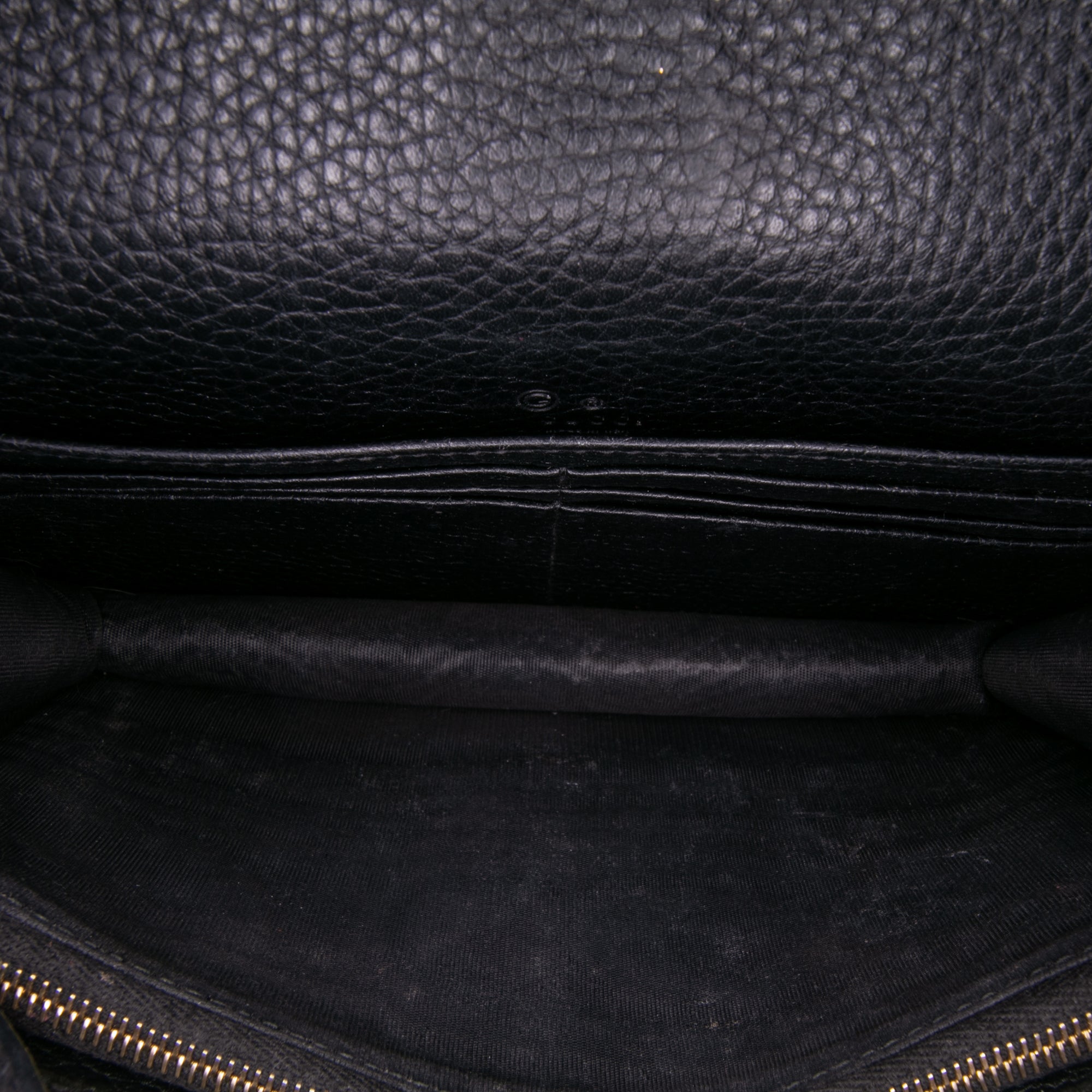 Leather Soho Wallet on Chain