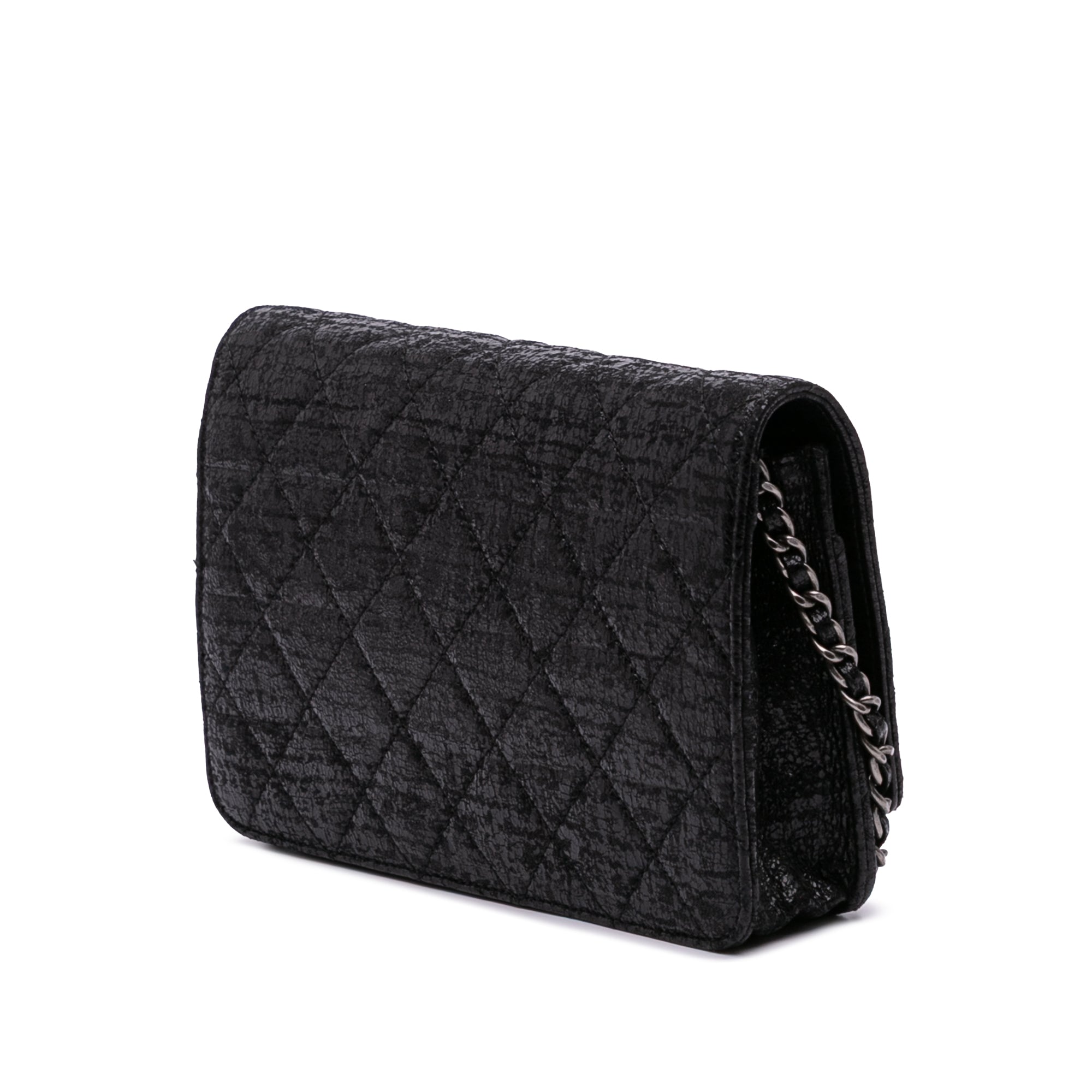 CC Quilted Crinkled Patent Wallet On Chain