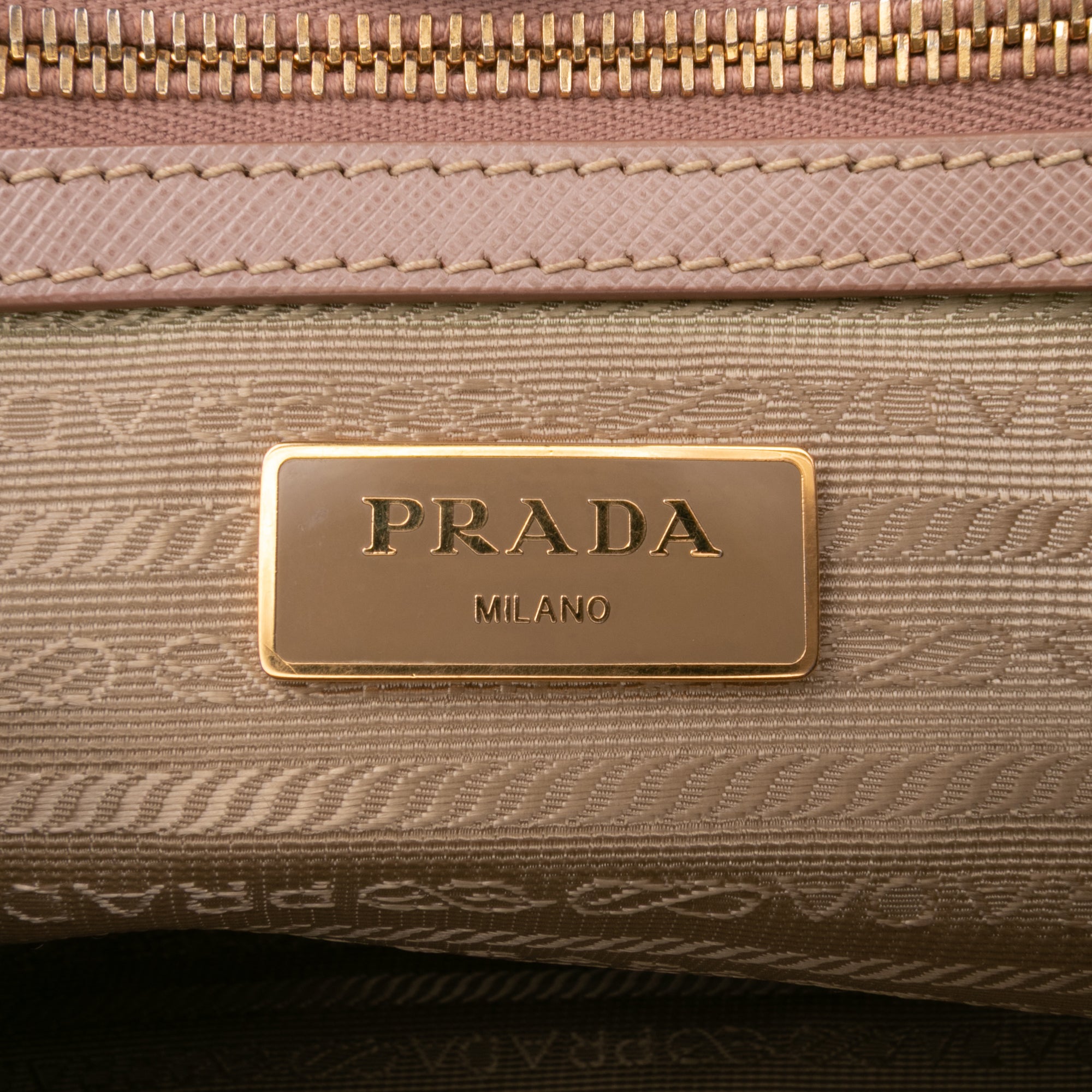 Medium Saffiano Lux Galleria Satchel