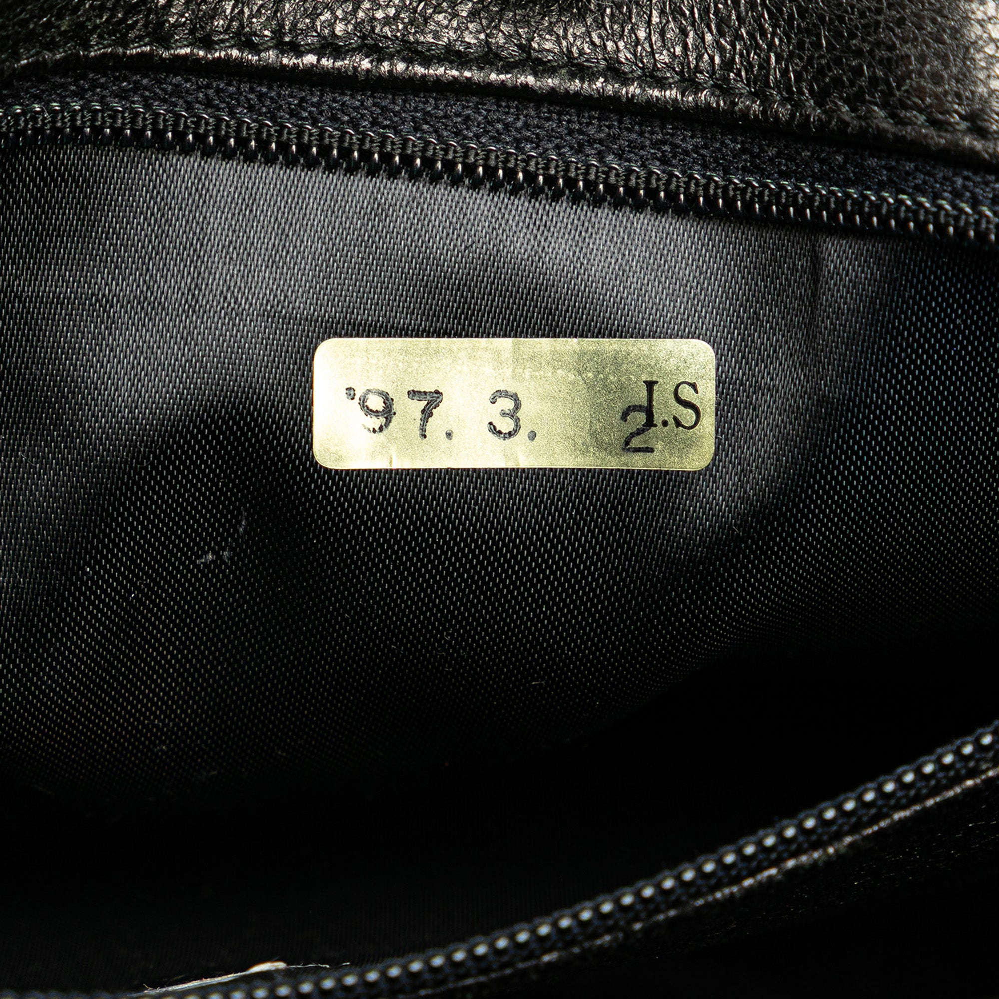 CC Quilted Caviar Camera Bag