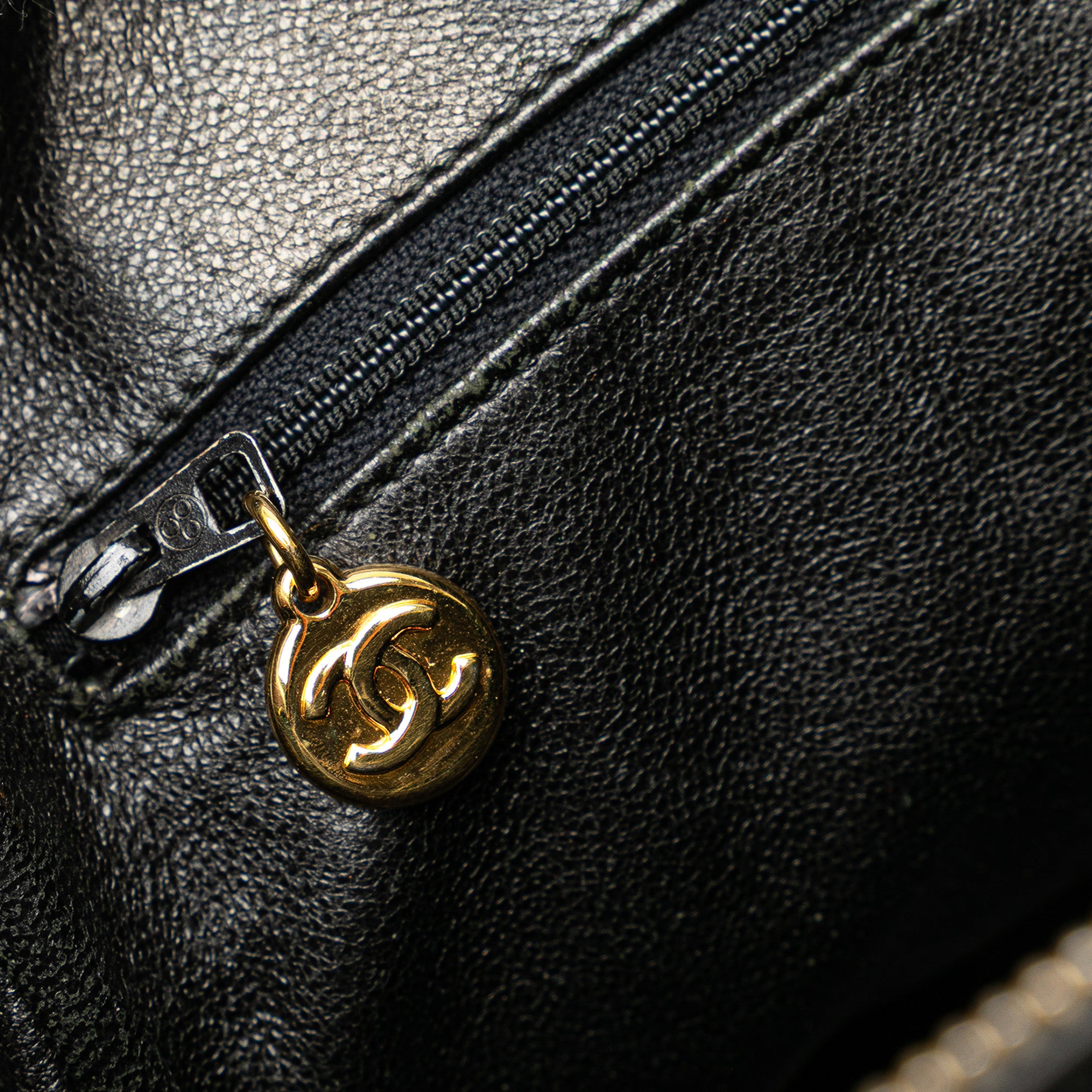 CC Quilted Caviar Camera Bag