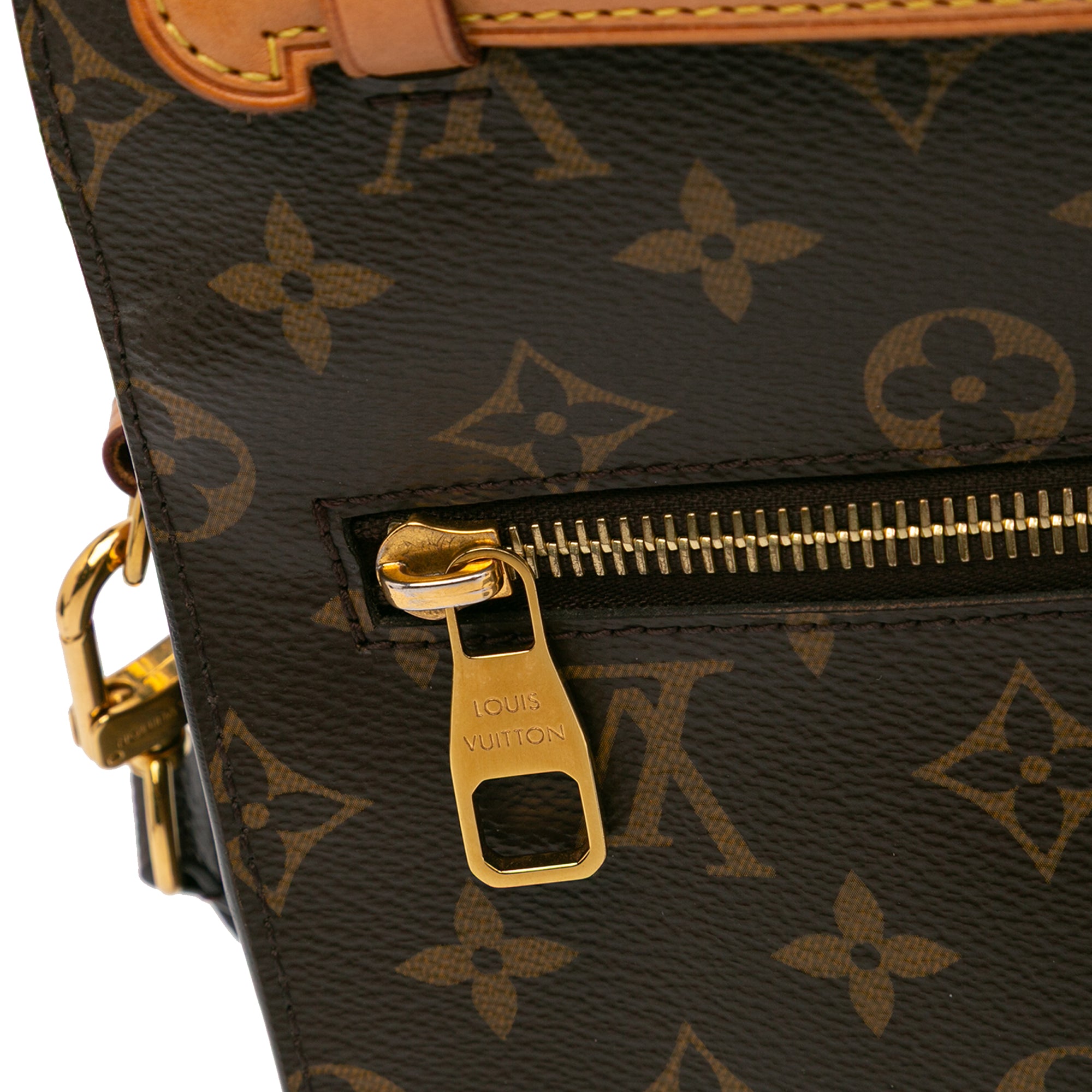 Monogram Pochette Metis
