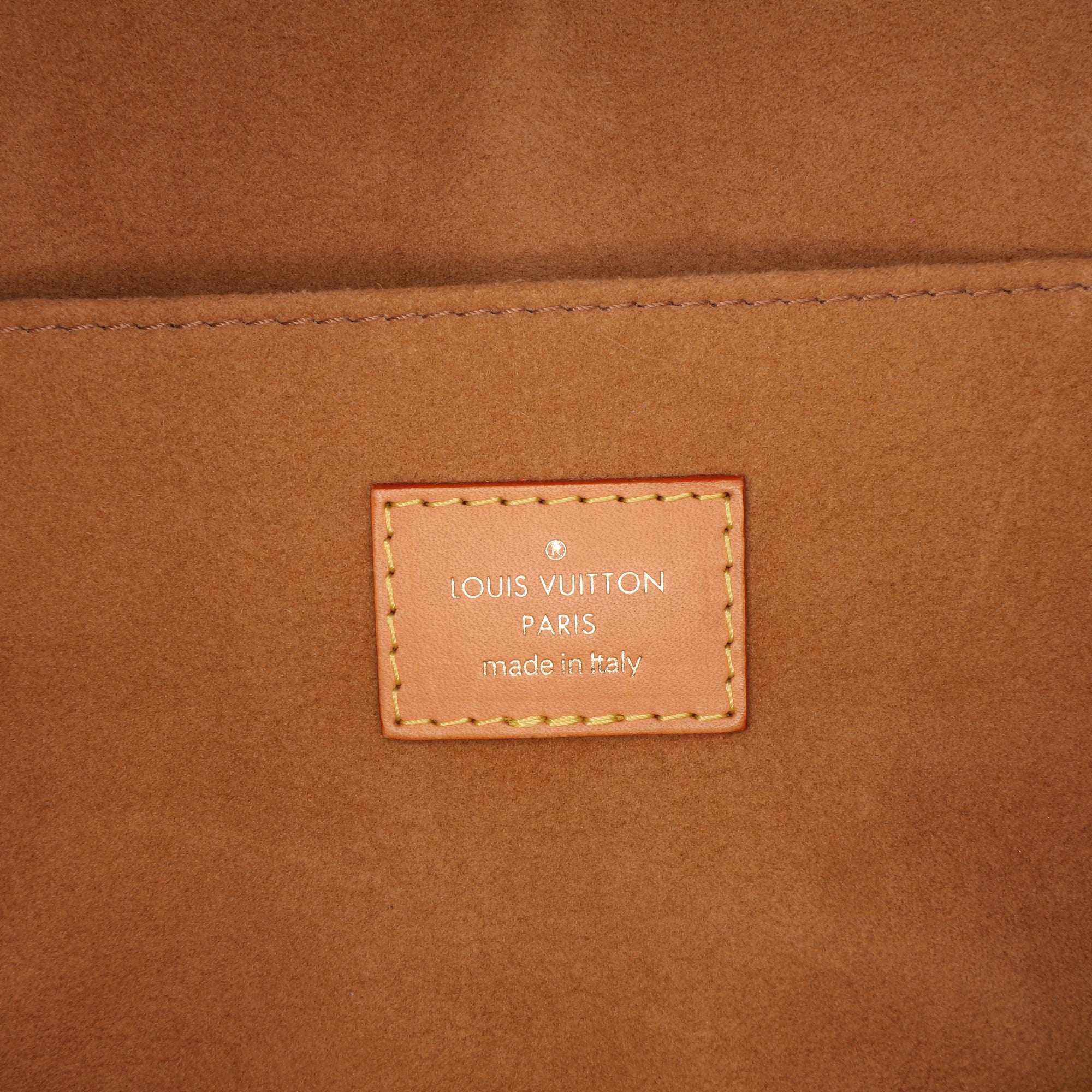 Since 1854 Pochette Metis