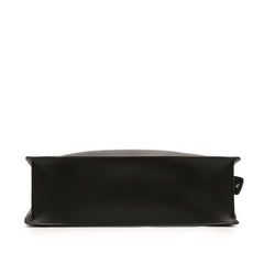 Leather Rockstud VLTN Tote