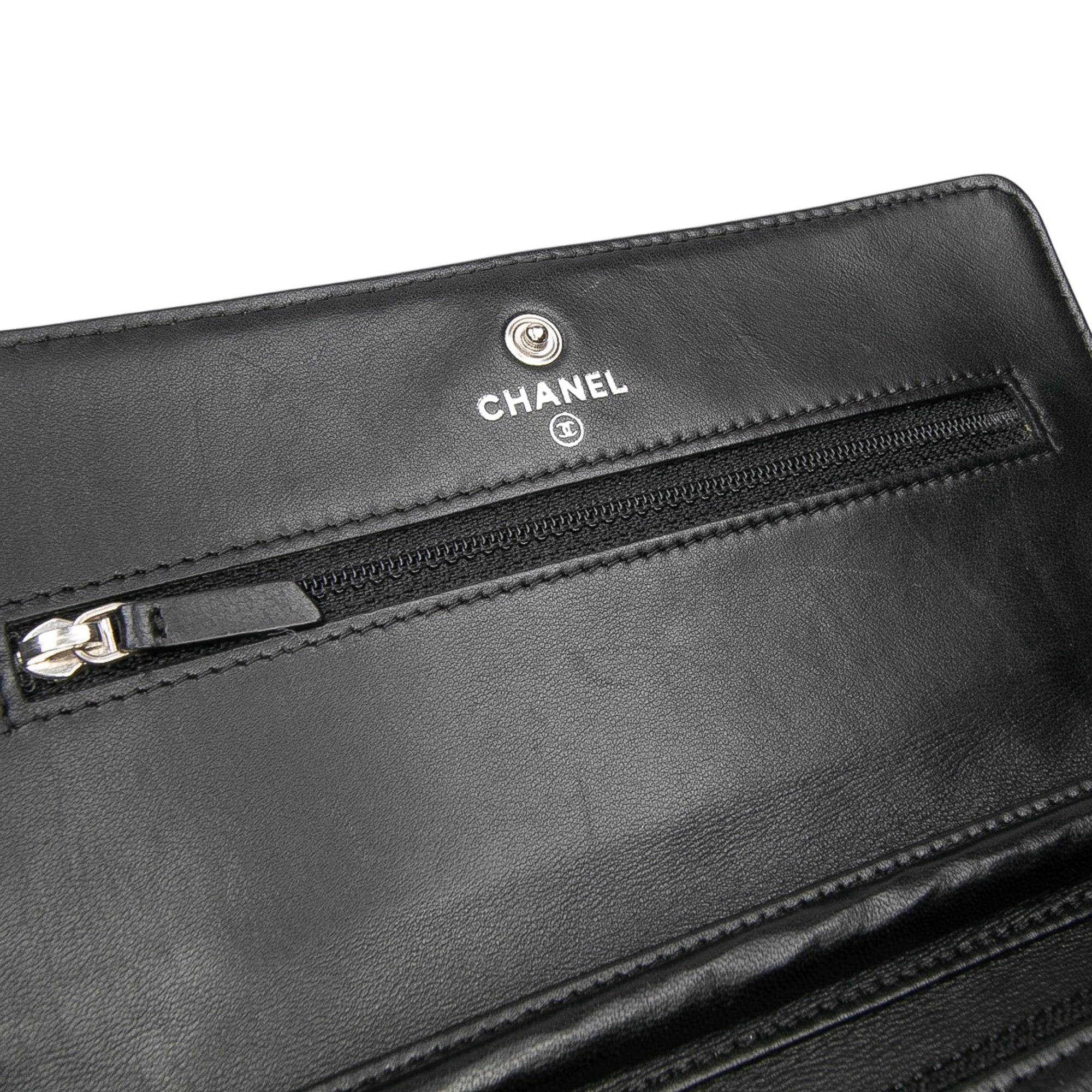 Microquilted Lambskin Wallet On Chain