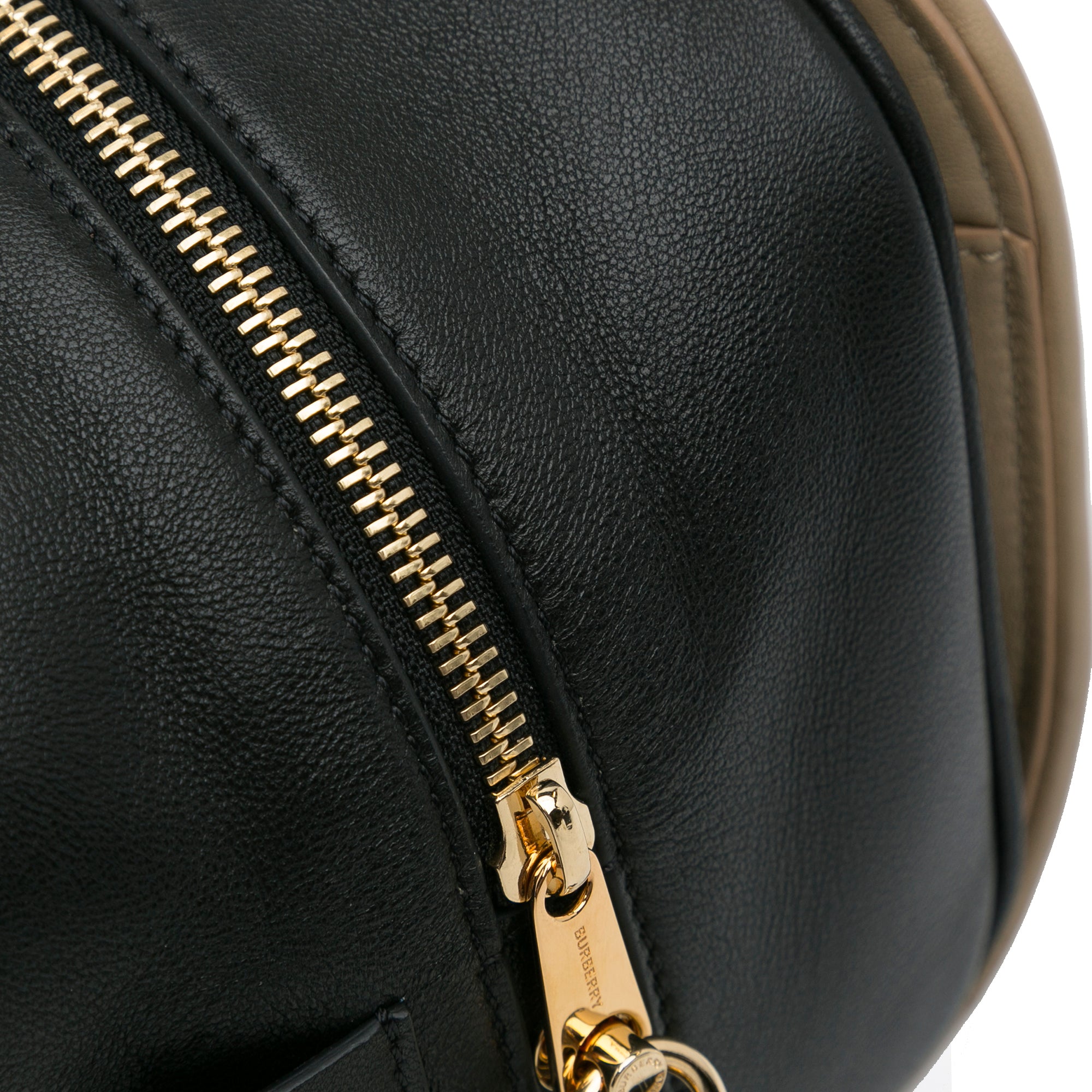 Quilted Cube Chain Shoulder Bag