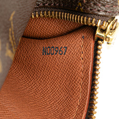 Monogram Papillon 30
