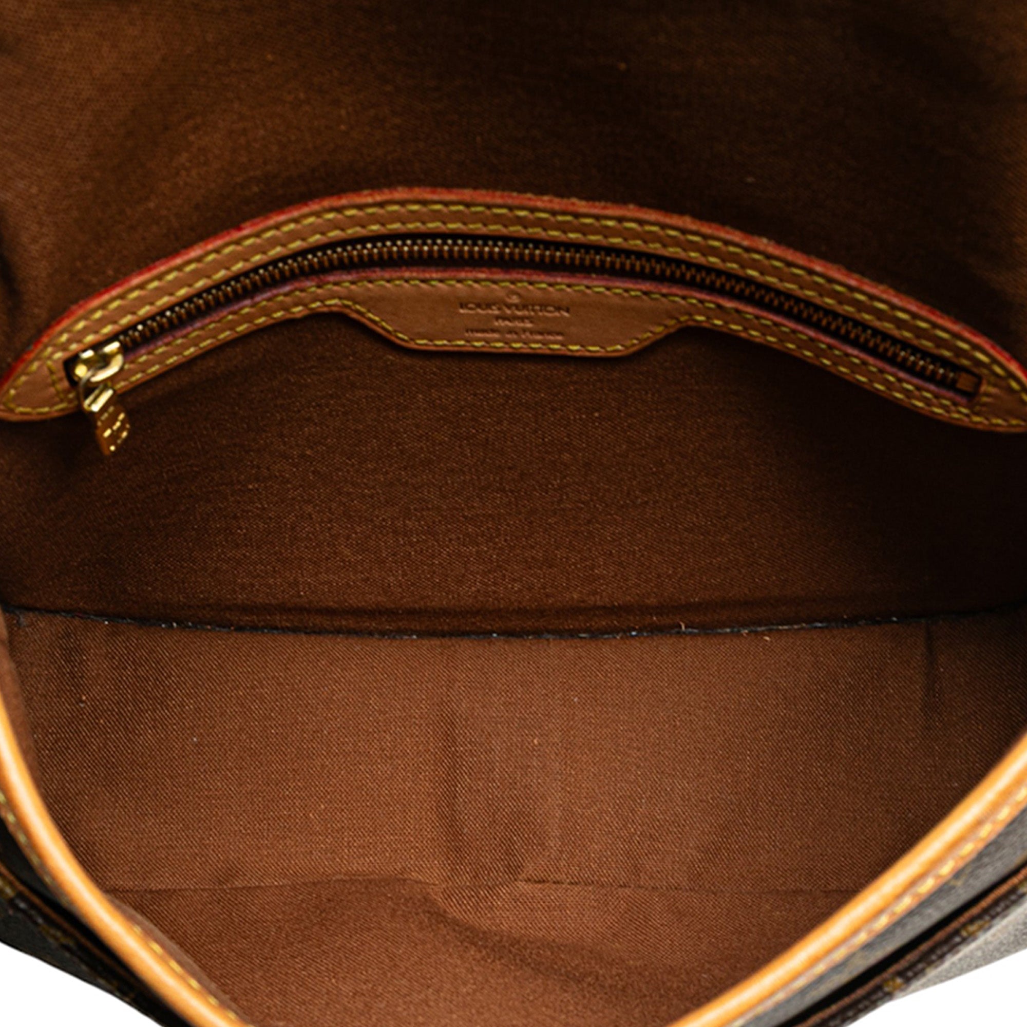 Monogram Sologne