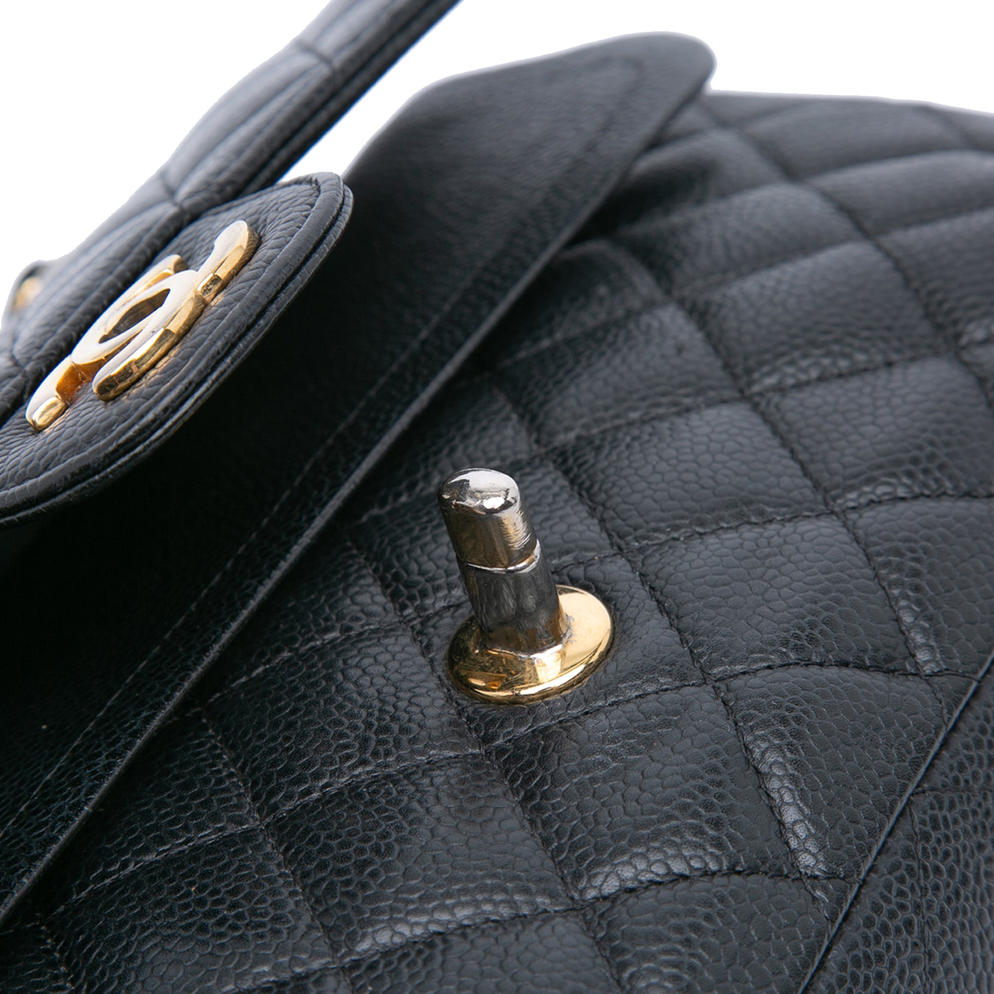 Medium Classic Caviar Double Flap